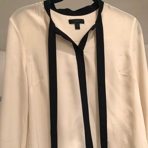 J crew silk blouse beige/off white color size 0